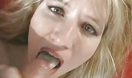 貪欲なピエロは、肛門に連鎖した囚人をファックします 女性 が 安 心して 見れる アダルト