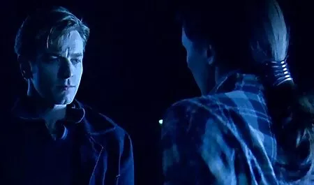 女の子は若い男の魅力を体験することができます 女 が 見る アダルト ビデオ