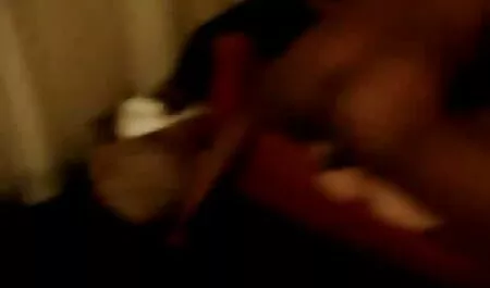 ブルネットと汲み上げ エロ 動画 無料 女性 用