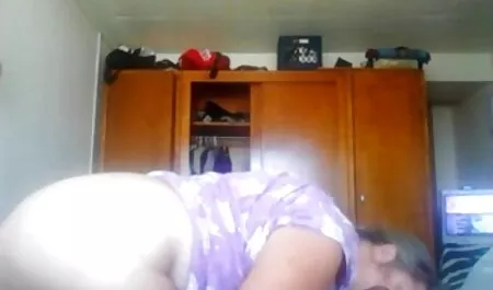 ビッグt学生缶行いますそれによって古いです男 動画 女性 h