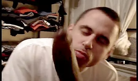 ロシアの十代は、お尻にbonerを取ります エロ 動画 早漏 女