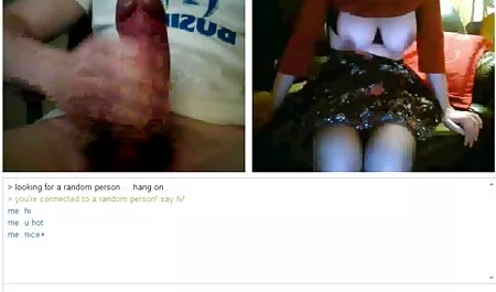 美しいBBWは、壁の穴を通して彼女の喉に大きなコックを取ります 女 向け えろ 動画