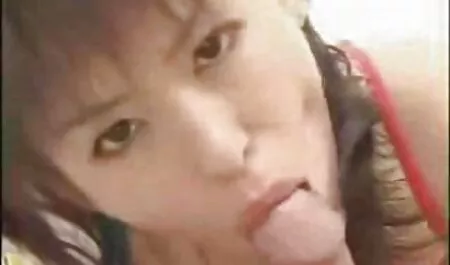 熱い楽しみの若いロシアswingers av 女性 安心