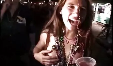 巨乳金髪オーガズム 女性 向け オナニー 画像