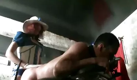 男は彼のガールフレンドとpov性を撮影 エッチ 動画 女性