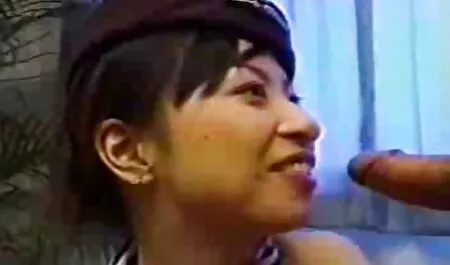 華やかな金髪吸引彼女の友人 女性 の 為 の えろ