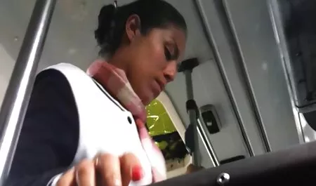 ティーンdebutanteは彼の精液に値する 女性 アダルト 巨乳