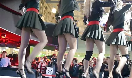 ホテルで新しい愛人を喜ばせる成熟した起業家 女 教師 調教 無料 動画