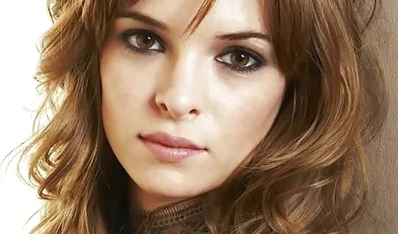 乳首は巧みに喉の仕事をフルに使用します エロ 無料 女性