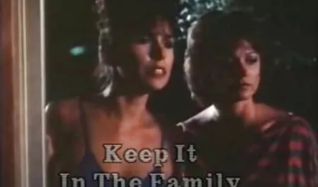 金髪の大きなclit作られた男ハード 女 教師 生徒 動画