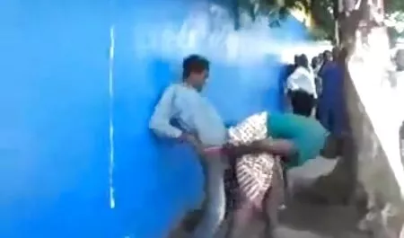 熱いです三人組 女 家庭 教師 エロ 動画