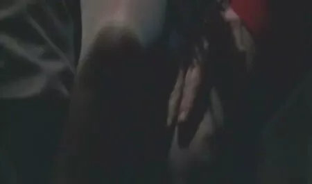 経験豊富なタクシー運転手は、女の子のために陰茎を植える機会を逃しませんでした 女子 でも 安心 エロ 動画