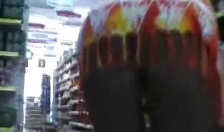 セクシー 若い 女性 の セックス 動画 babeお願い黒色のスタッドを弄人