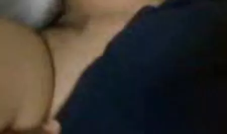 指は優しく喜びをもた 淫乱 女 無料 動画