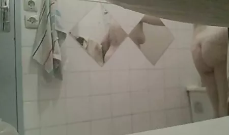 Natakhaは三つのトランクに同時に引っ張られています 女性 マッサージ 師 エロ