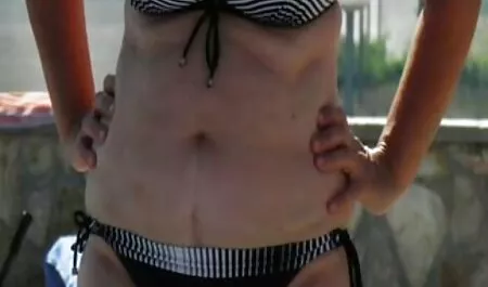 クリーニング会社は、メンバーの清掃の世話をします エロ 女性 用