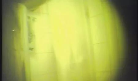 見知らぬ人と車でロシアのモデル 女性 素人 動画