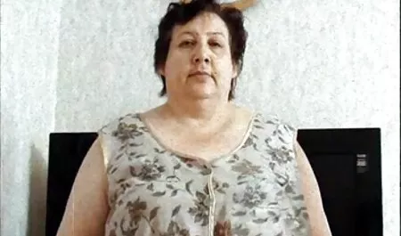 二つの破片は、集団農場のすべての穴を通ってリッピング 女性 の 無料 アダルト