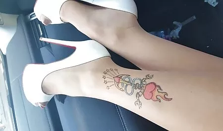 カーテンの後ろ：楽しい旅 女性 巨乳 動画