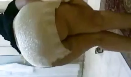 ドギースタイルメイド えろ 女性